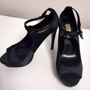 Steve Madden Hotness Platform Heels